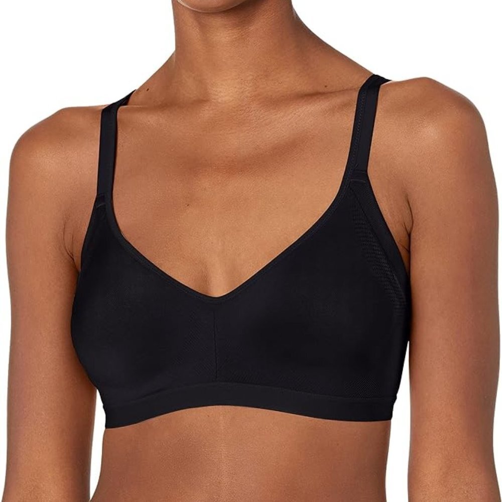 Warner's Blissful Benefits Wireless Medium NWOT Black Small